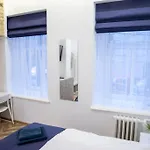 Apartment Hot Spot Apartments! *