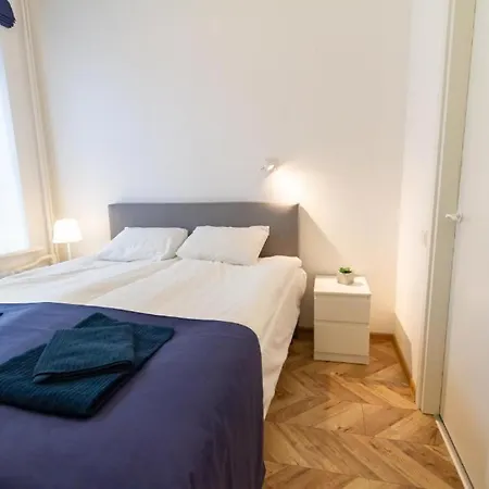 Hot Spot Apartments! *
