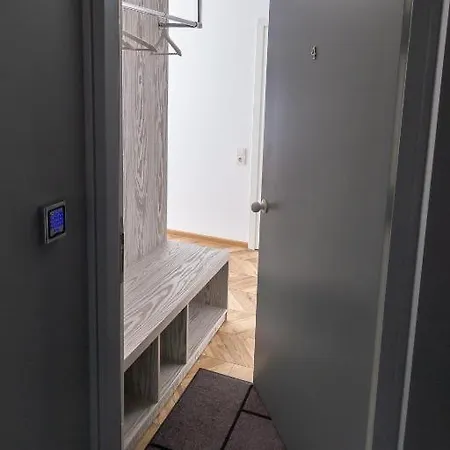 Hot Spot Apartments! Lägenhet