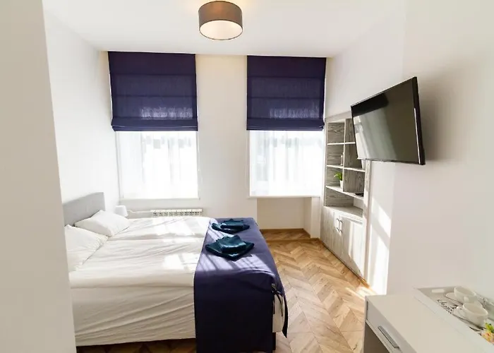 Hot Spot Apartments! *