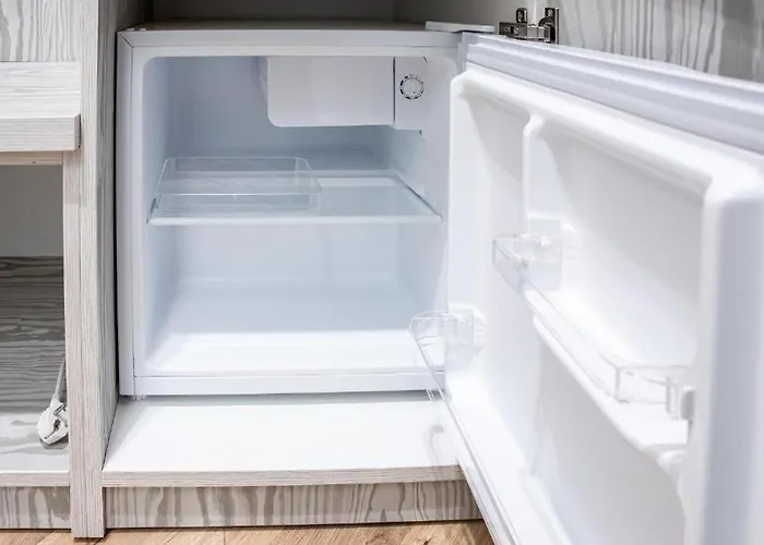 Hot Spot Apartments! Апартаменти